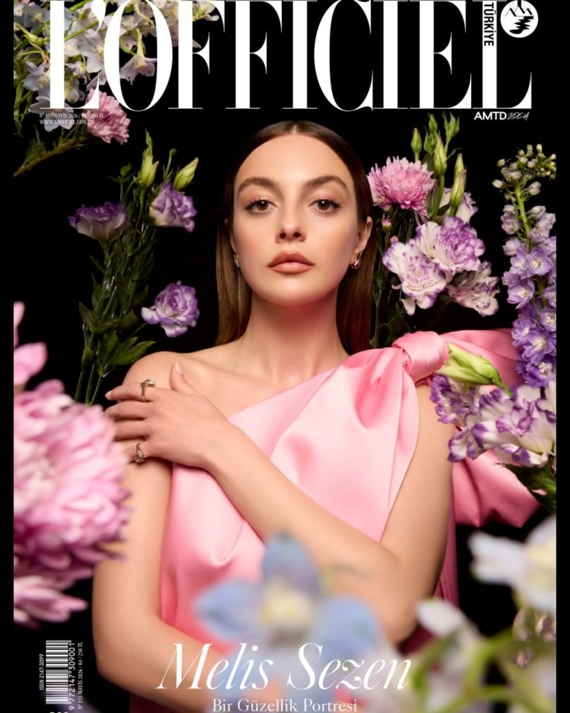 L'OFFICIEL-153